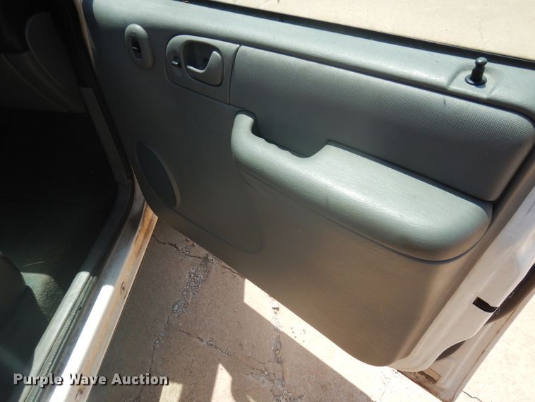 image for item FI9882 2007 Dodge Grand Caravan handicap accessible van