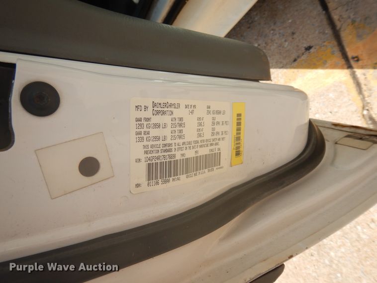 image for item FI9882 2007 Dodge Grand Caravan handicap accessible van