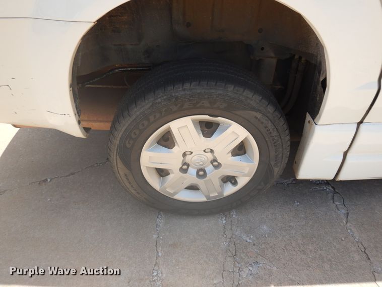 image for item FI9883 2010 Dodge Grand Caravan handicap accessible van