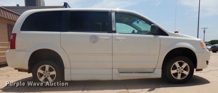 image for item FI9884 2010 Dodge Grand Caravan handicap accessible van