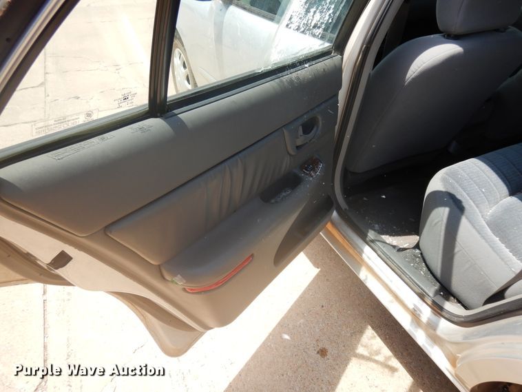 image for item FI9885 2004 Buick Century