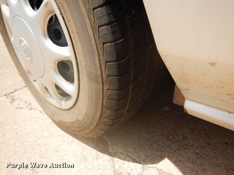 image for item FI9885 2004 Buick Century