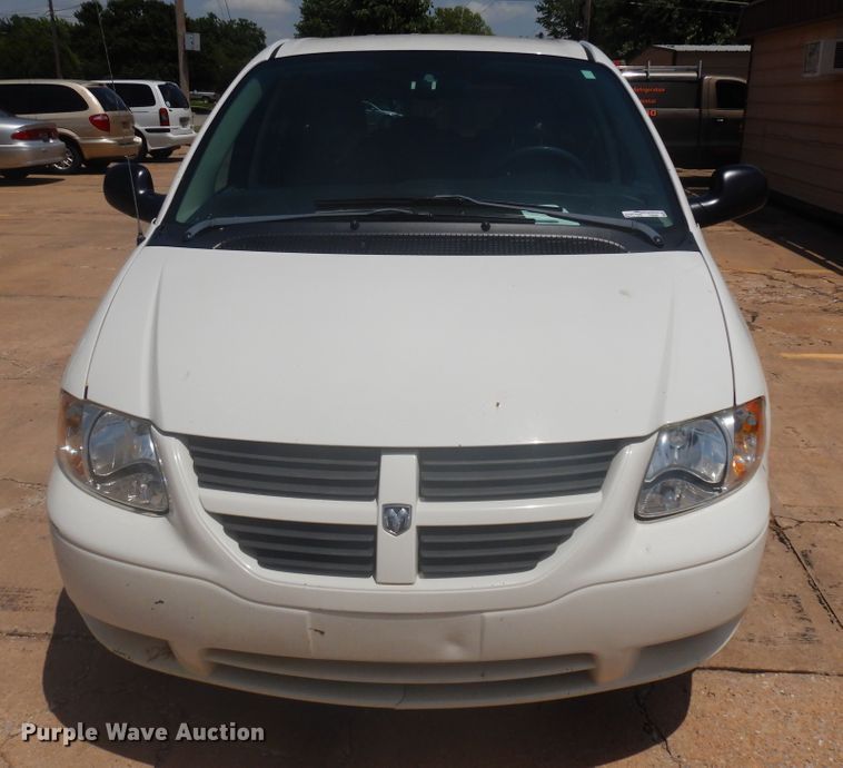 image for item FI9886 2007 Dodge Grand Caravan van