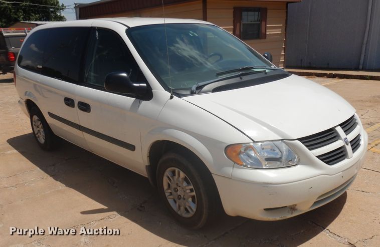 image for item FI9886 2007 Dodge Grand Caravan van