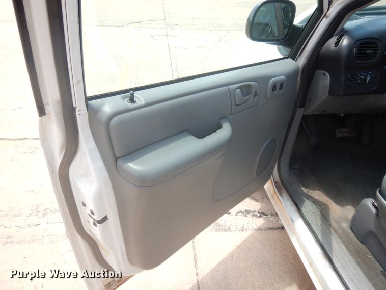 image for item FI9886 2007 Dodge Grand Caravan van