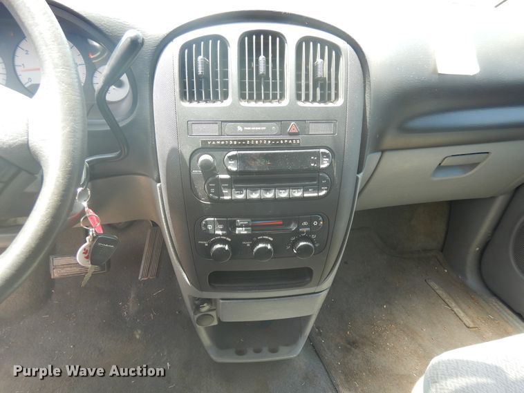 image for item FI9886 2007 Dodge Grand Caravan van