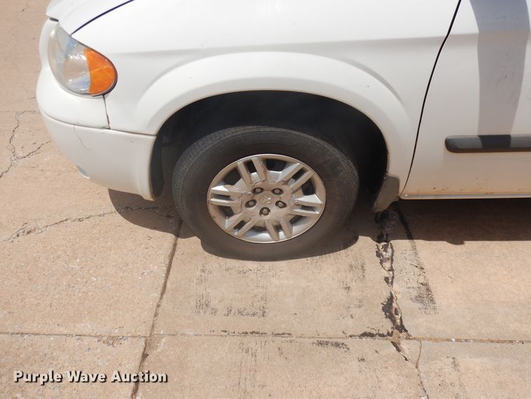 image for item FI9886 2007 Dodge Grand Caravan van
