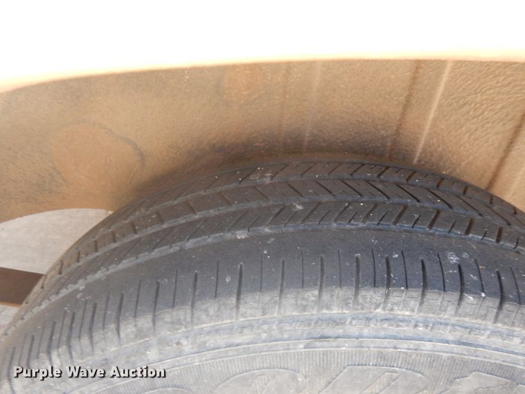 image for item FI9887 2001 Dodge Grand Caravan van