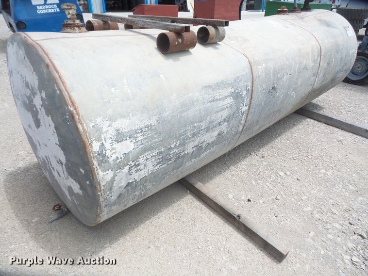 image for item FJ9149 (2) Used motor oil tanks