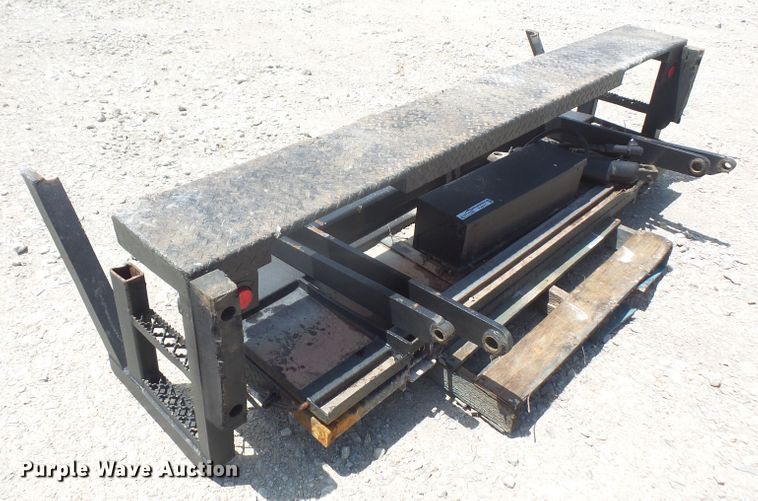 image for item FJ9151 End gate lift