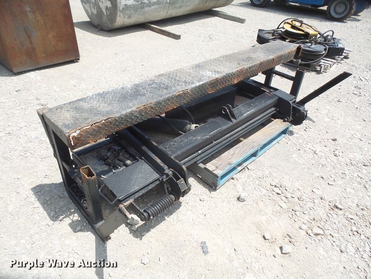 image for item FJ9151 End gate lift