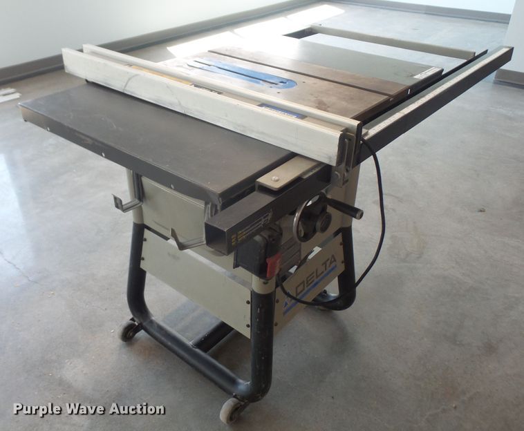 image for item FJ9158 Delta table saw