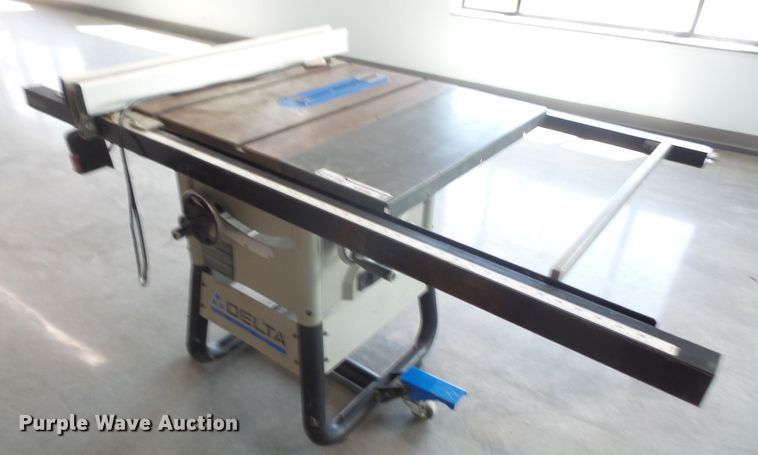 image for item FJ9158 Delta table saw