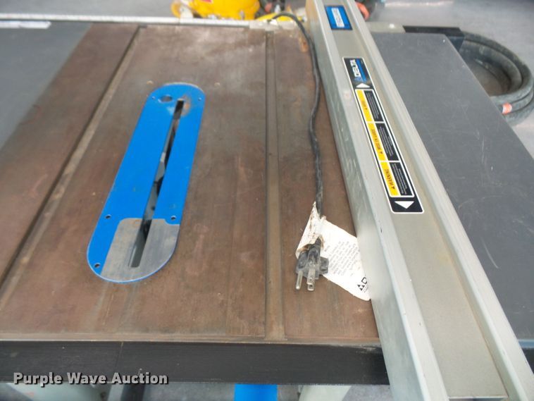 image for item FJ9158 Delta table saw