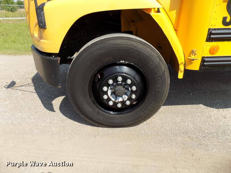 image for item FJ9252 2002 Freightliner FS65 school bus