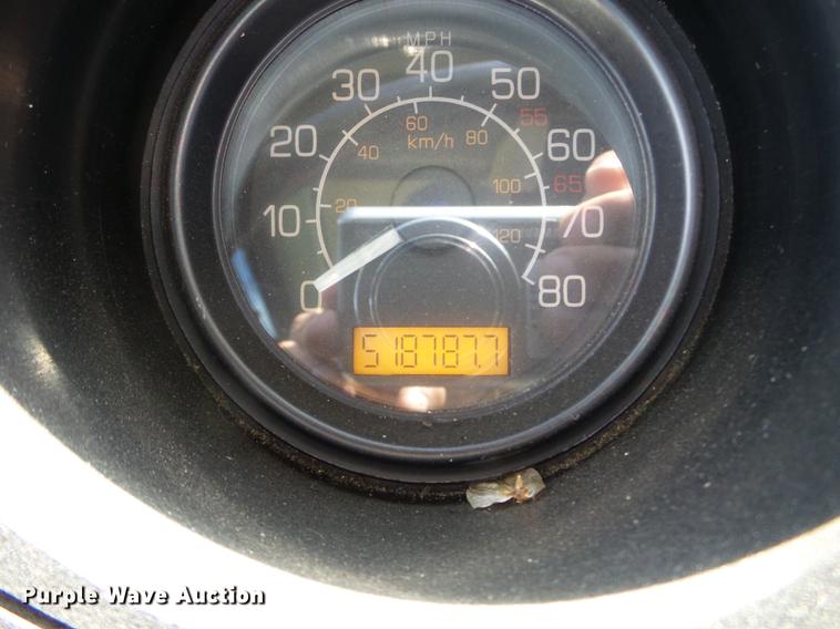 image for item FM9382 2001 MCI D4500 coach bus