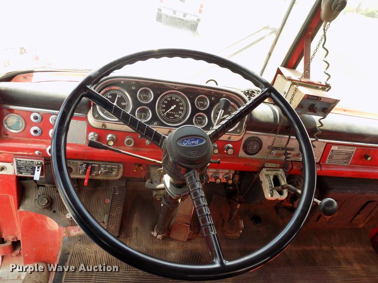 image for item FO9785 1970 Ford C910 fire truck