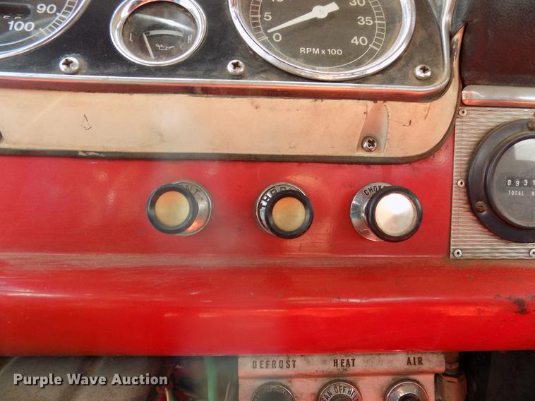 image for item FO9785 1970 Ford C910 fire truck