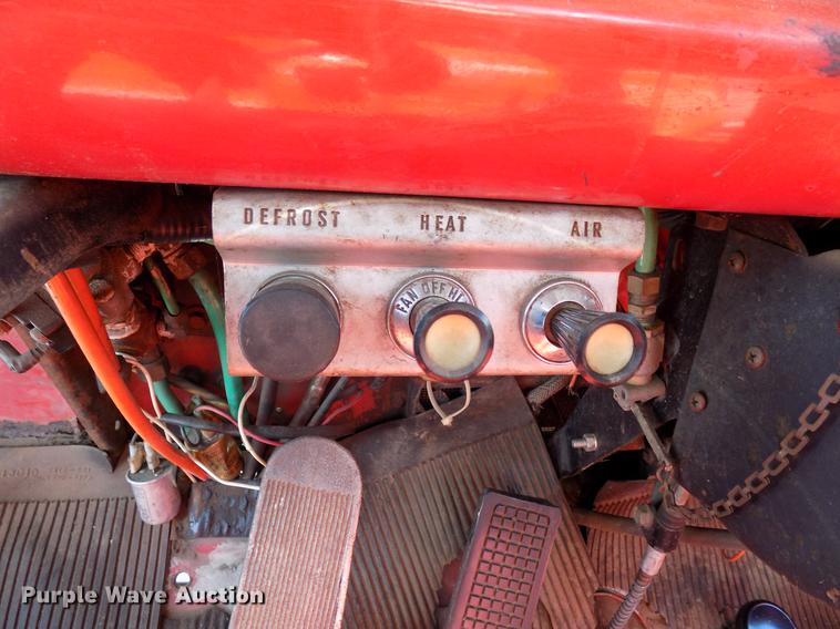 image for item FO9785 1970 Ford C910 fire truck