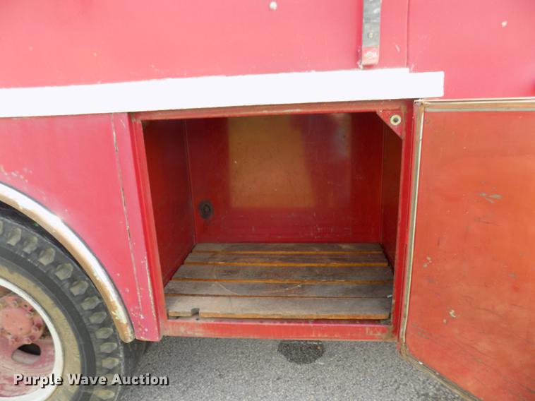 image for item FO9785 1970 Ford C910 fire truck