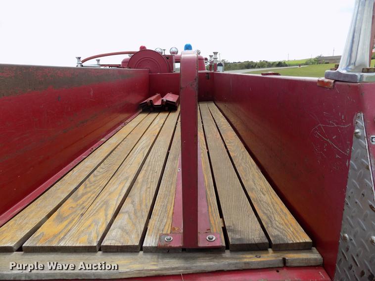 image for item FO9785 1970 Ford C910 fire truck