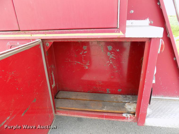 image for item FO9785 1970 Ford C910 fire truck