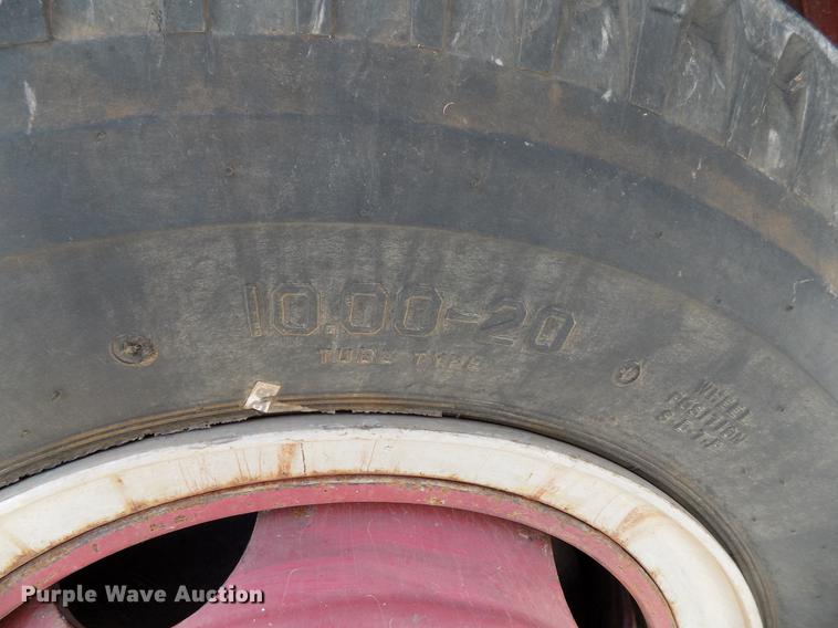 image for item FO9785 1970 Ford C910 fire truck