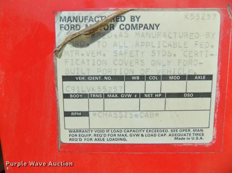 image for item FO9785 1970 Ford C910 fire truck