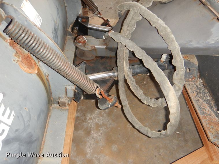 image for item FQ9978 Sweepster LAF1474-0032 Edge skid steer blade