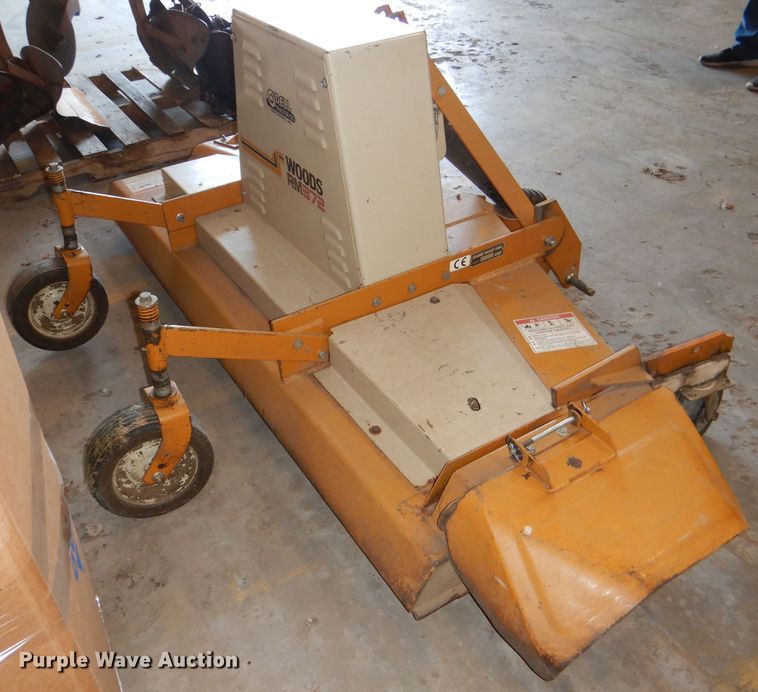 image for item FQ9980 1996 Woods RM372 rotary mower