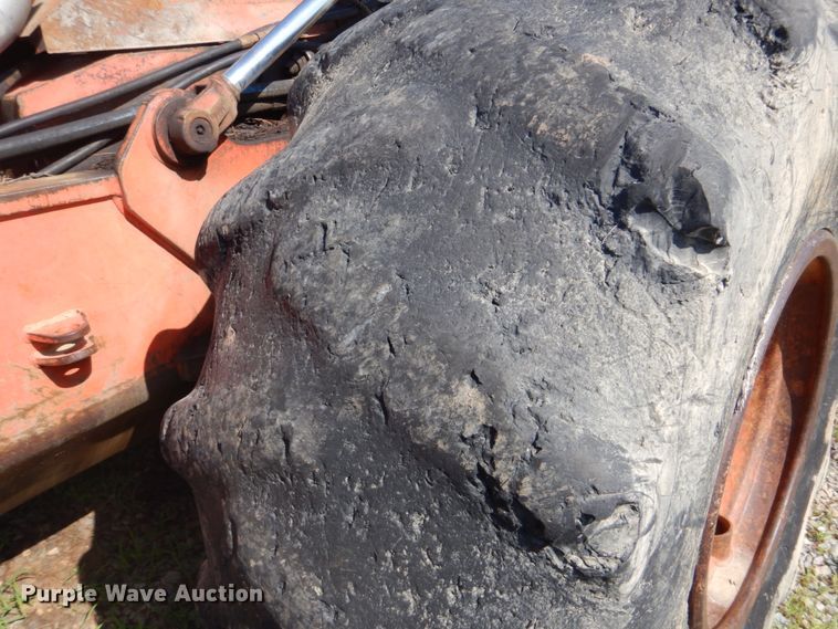 image for item FT9259 1989 Timberjack 380 skidder