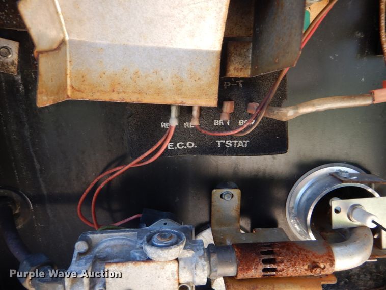 image for item FT9261 2006 Monaco Holi camper