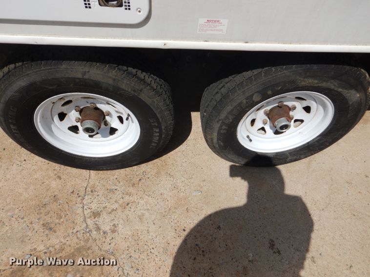 image for item FT9261 2006 Monaco Holi camper