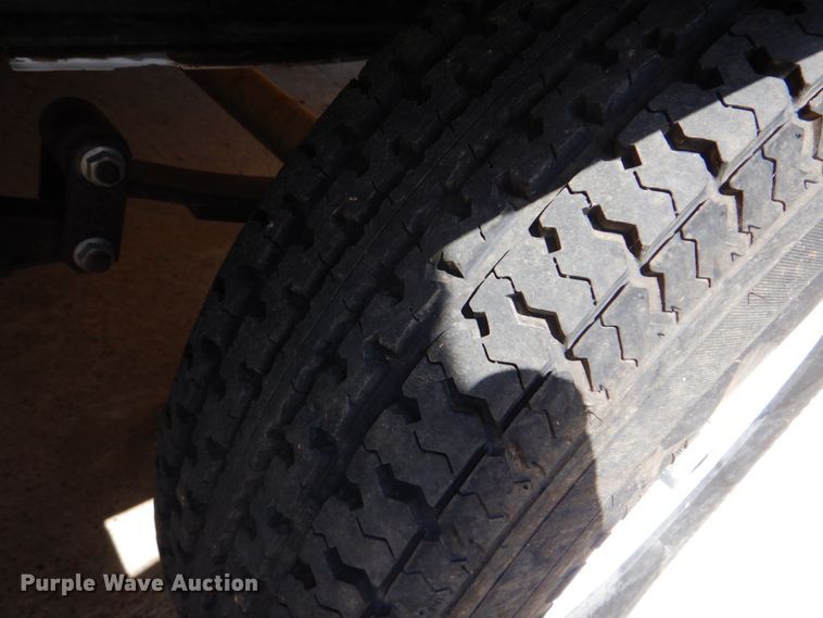 image for item FT9261 2006 Monaco Holi camper