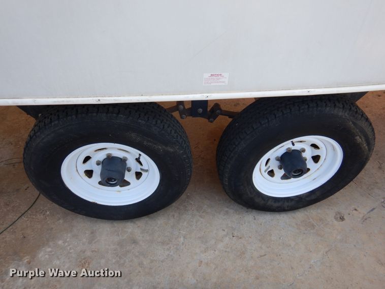 image for item FT9261 2006 Monaco Holi camper