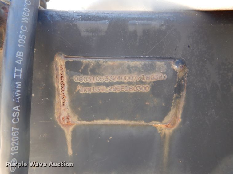 image for item FT9261 2006 Monaco Holi camper