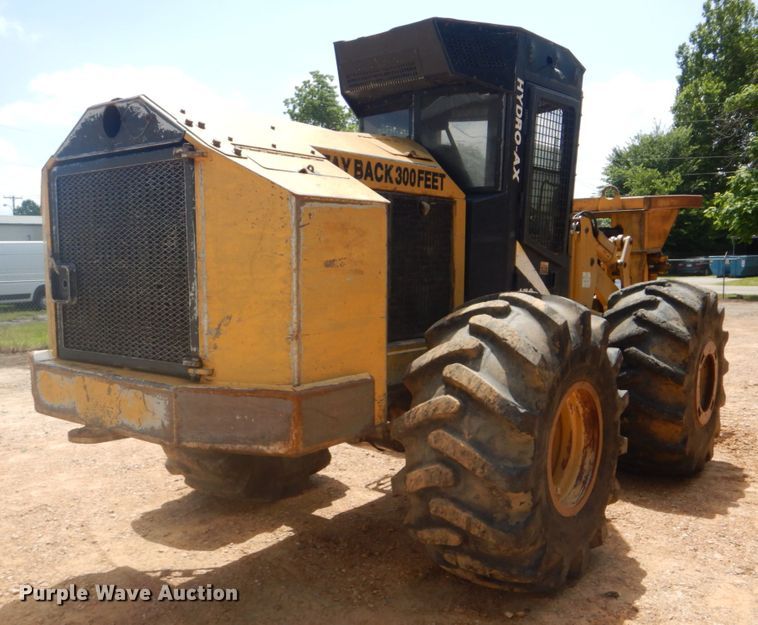 image for item FT9265 2003 Blount Hydro-Ax 470 feller buncher