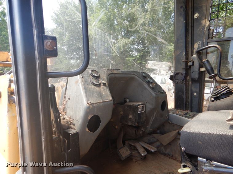 image for item FT9265 2003 Blount Hydro-Ax 470 feller buncher