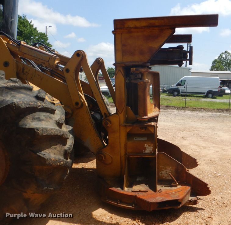 image for item FT9265 2003 Blount Hydro-Ax 470 feller buncher
