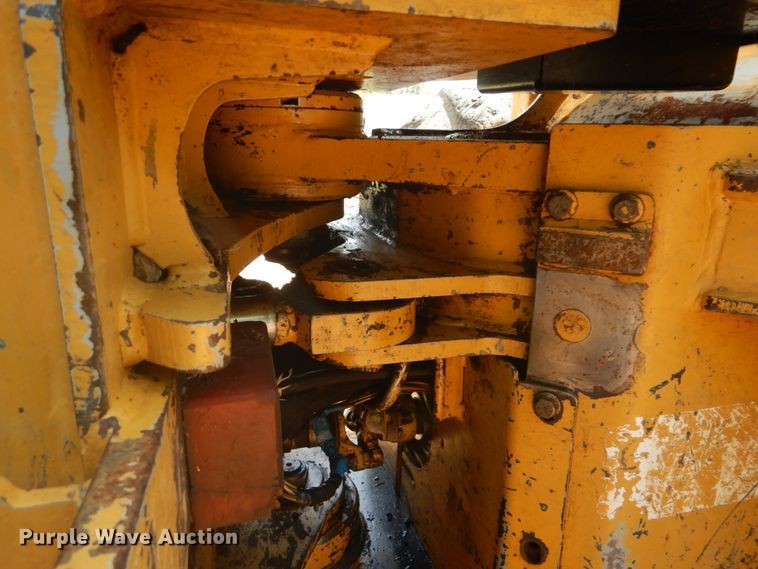 image for item FT9265 2003 Blount Hydro-Ax 470 feller buncher