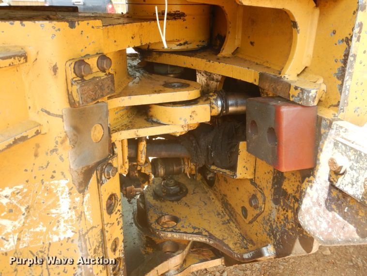 image for item FT9265 2003 Blount Hydro-Ax 470 feller buncher