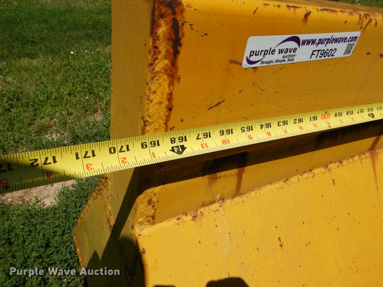 image for item FT9602 Skid steer fork boom