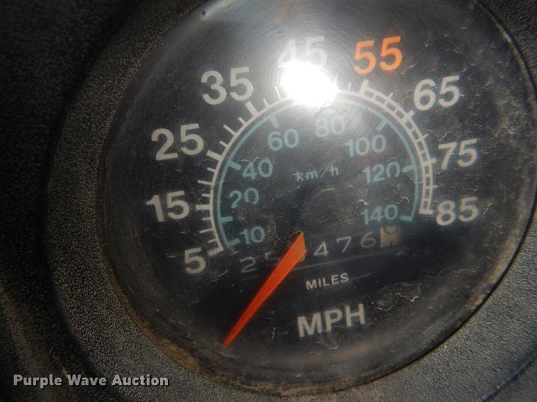 image for item FT9603 1985 International 2574 truck with Big John tree transplanter