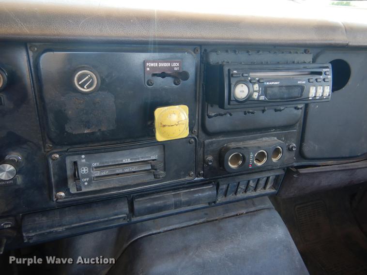 image for item FT9603 1985 International 2574 truck with Big John tree transplanter