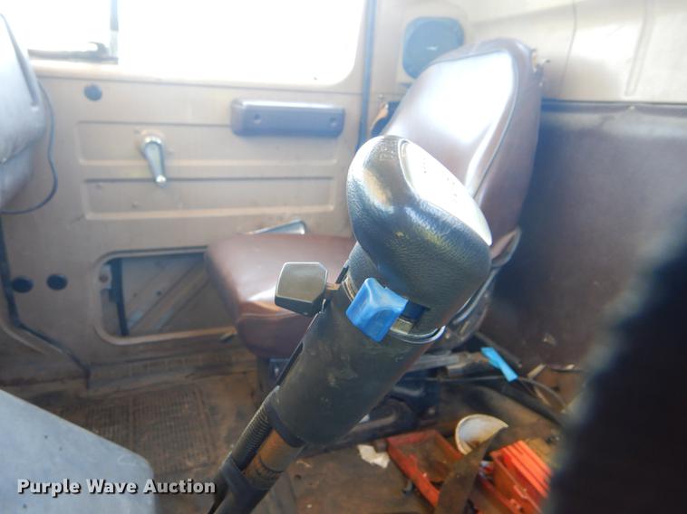 image for item FT9603 1985 International 2574 truck with Big John tree transplanter