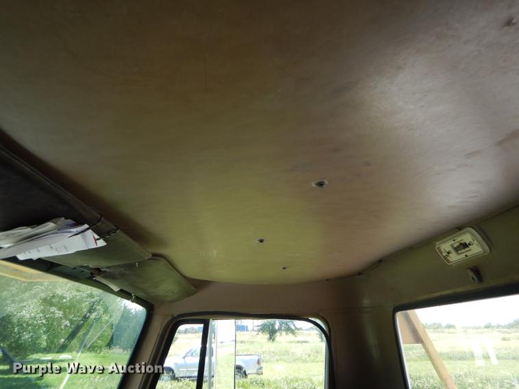 image for item FT9603 1985 International 2574 truck with Big John tree transplanter