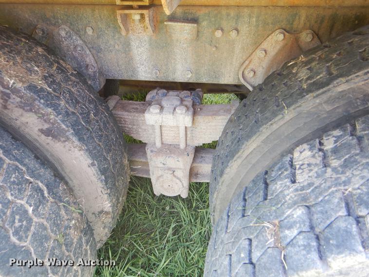 image for item FT9603 1985 International 2574 truck with Big John tree transplanter