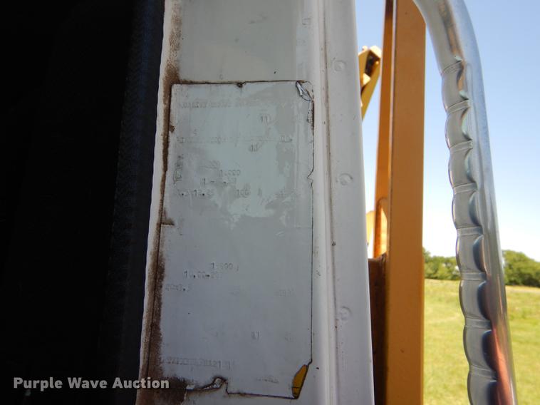 image for item FT9603 1985 International 2574 truck with Big John tree transplanter