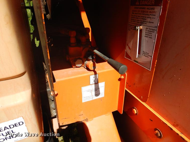 image for item FT9604 1997 GMC C7500 bucket truck