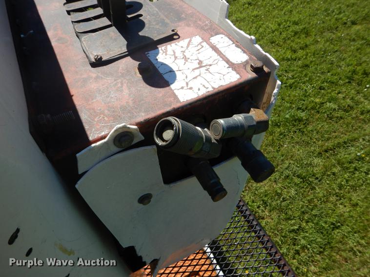 image for item FT9604 1997 GMC C7500 bucket truck